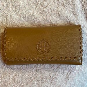 Tory Burch Wallet